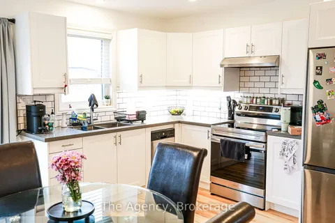 643 Clare Avenue, ON L3C 7L6