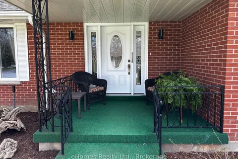 525 4th A Street, ON N4K 6A4