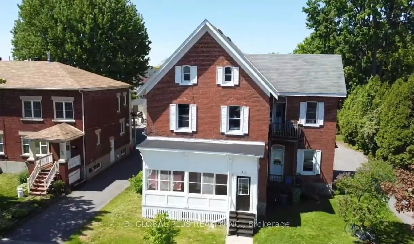 110 York Street, ON K6J 3Y8