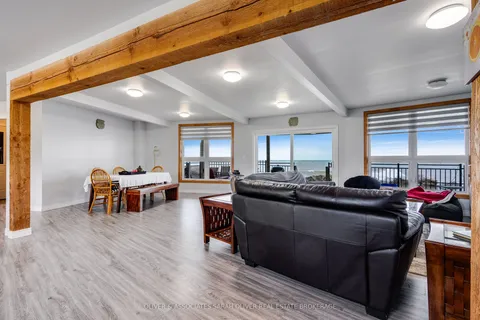 270 Cotterie Park, ON N0P 2P0