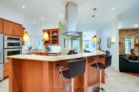 5823 Eighth Line, ON N0B 1Z0