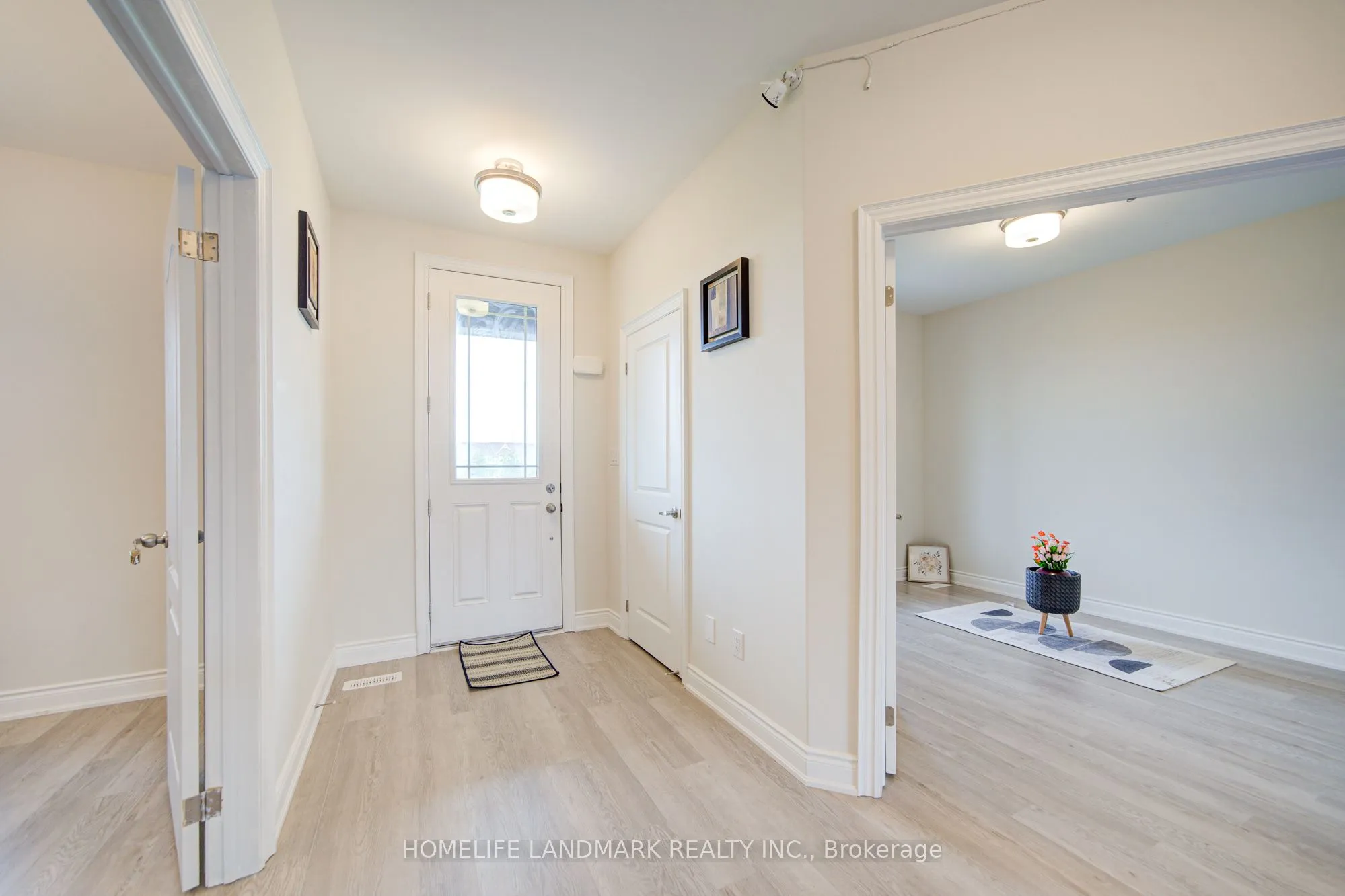 704 Whetstone Lane, Peterborough North, ON K9H 0H9