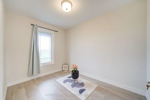 704 Whetstone Lane, Peterborough North, ON K9H 0H9