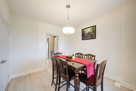 704 Whetstone Lane, Peterborough North, ON K9H 0H9