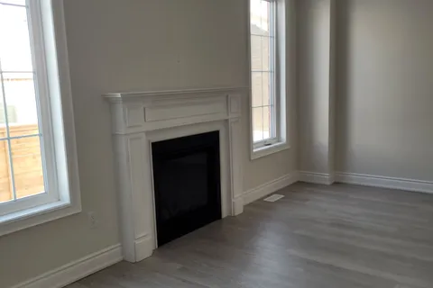 426 Melling Avenue, ON K9H 0J2
