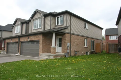 148 Winterberry Boulevard, ON L2V 0C1