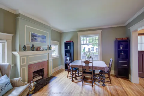 190 Victoria Avenue, ON N4W 1S6