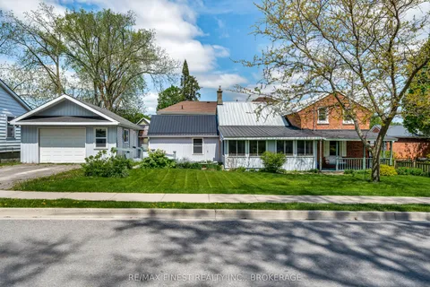 8 Catherine Street, ON K0K 2T0