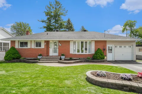 26 Haggart Street, ON K7H 2Z4