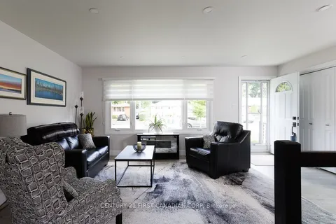 82 Queenston Crescent, ON N5W 1N6
