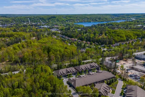 30 Serenity Place Crescent, ON P1H 0C4