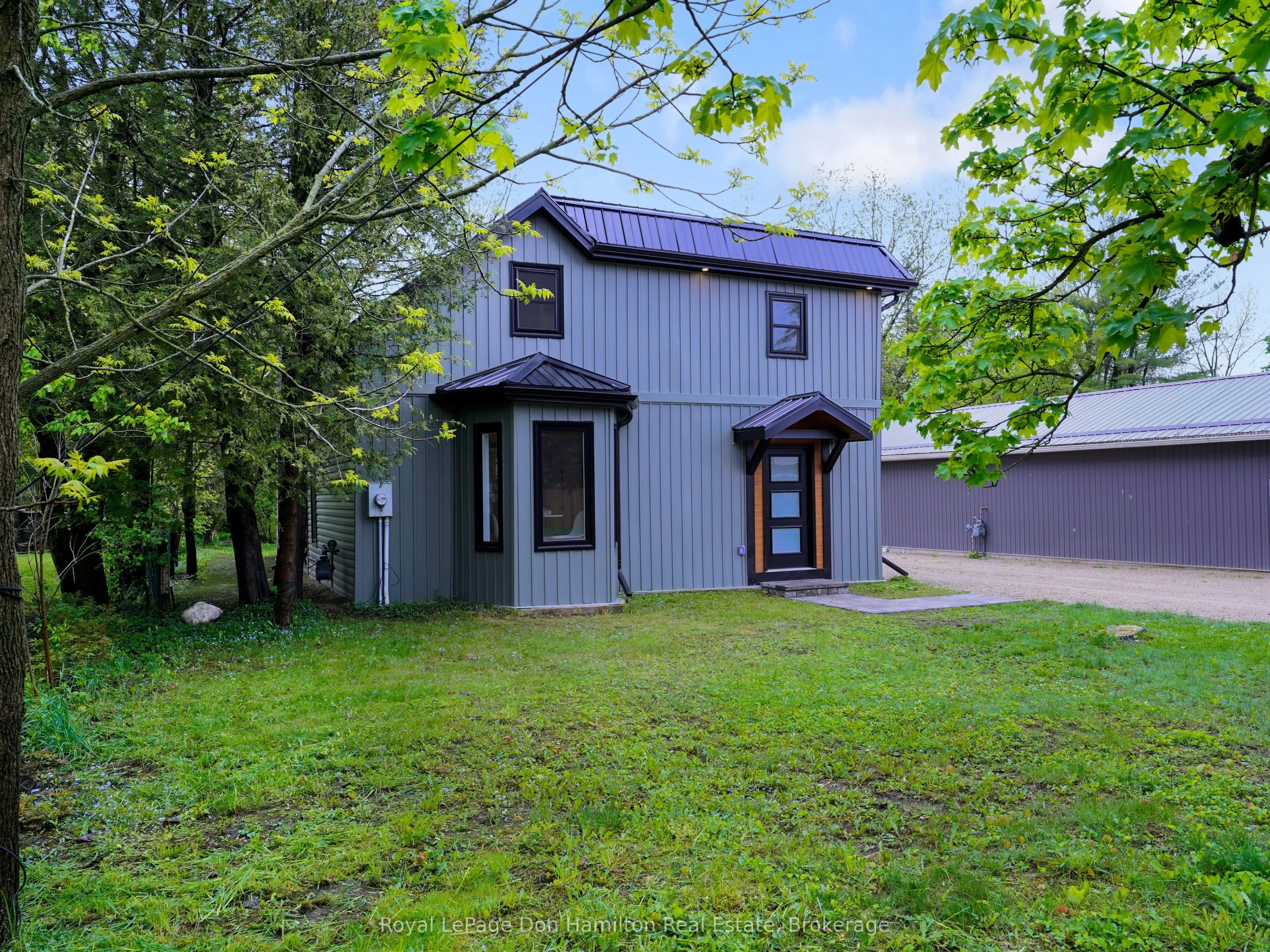 74 Victoria Street, ON N0G 2W0