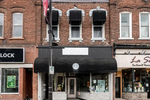 48 Dundas Street, ON K7R 1H8