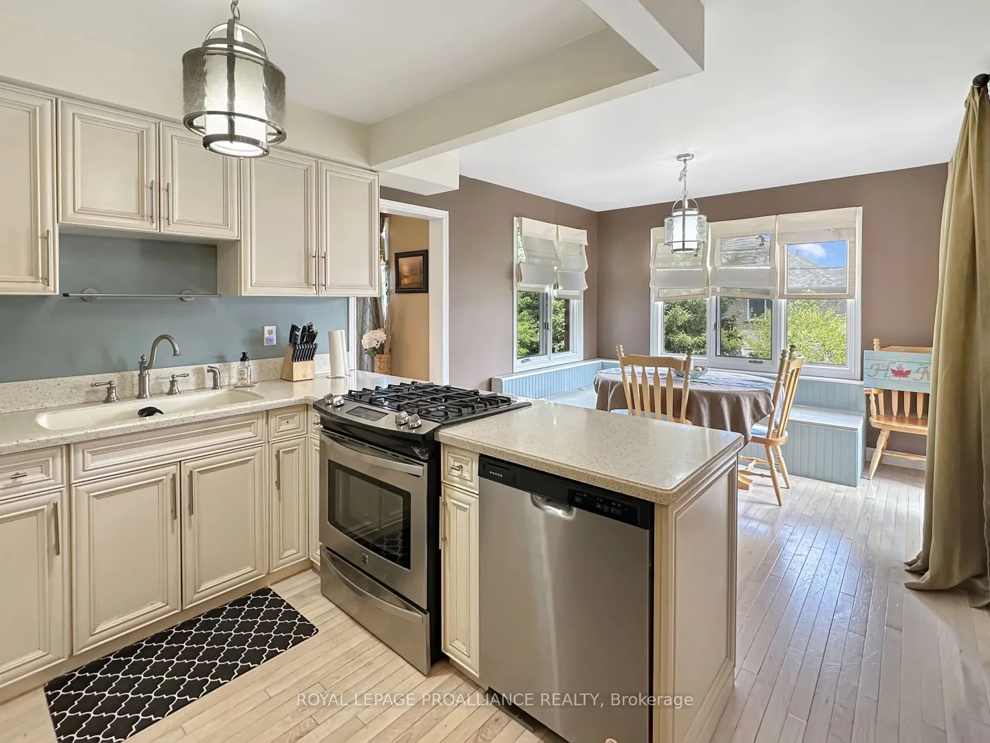 43 Dungannon Drive, ON K8P 5E7