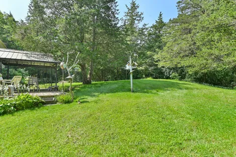 789 Hearns Road, Quinte West, ON K0K 2C0