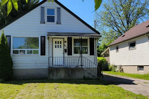 487 Salisbury Street, ON N5Y 3B4