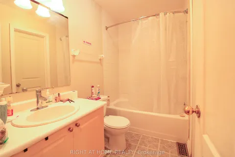 1901 Hampstead Place, ON K1V 1B3
