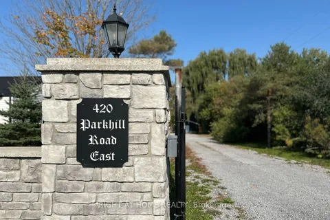 420 Parkhill Road, ON K9L 1C1