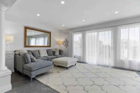 1841 Rollingacres Drive, ON N5X 4K4