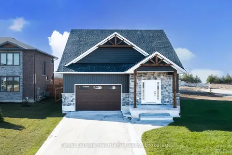441 COAST Drive, ON N7A 0C3