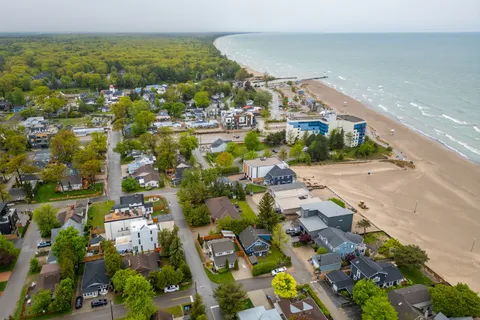 68 Beach Street, ON N0M 1T0
