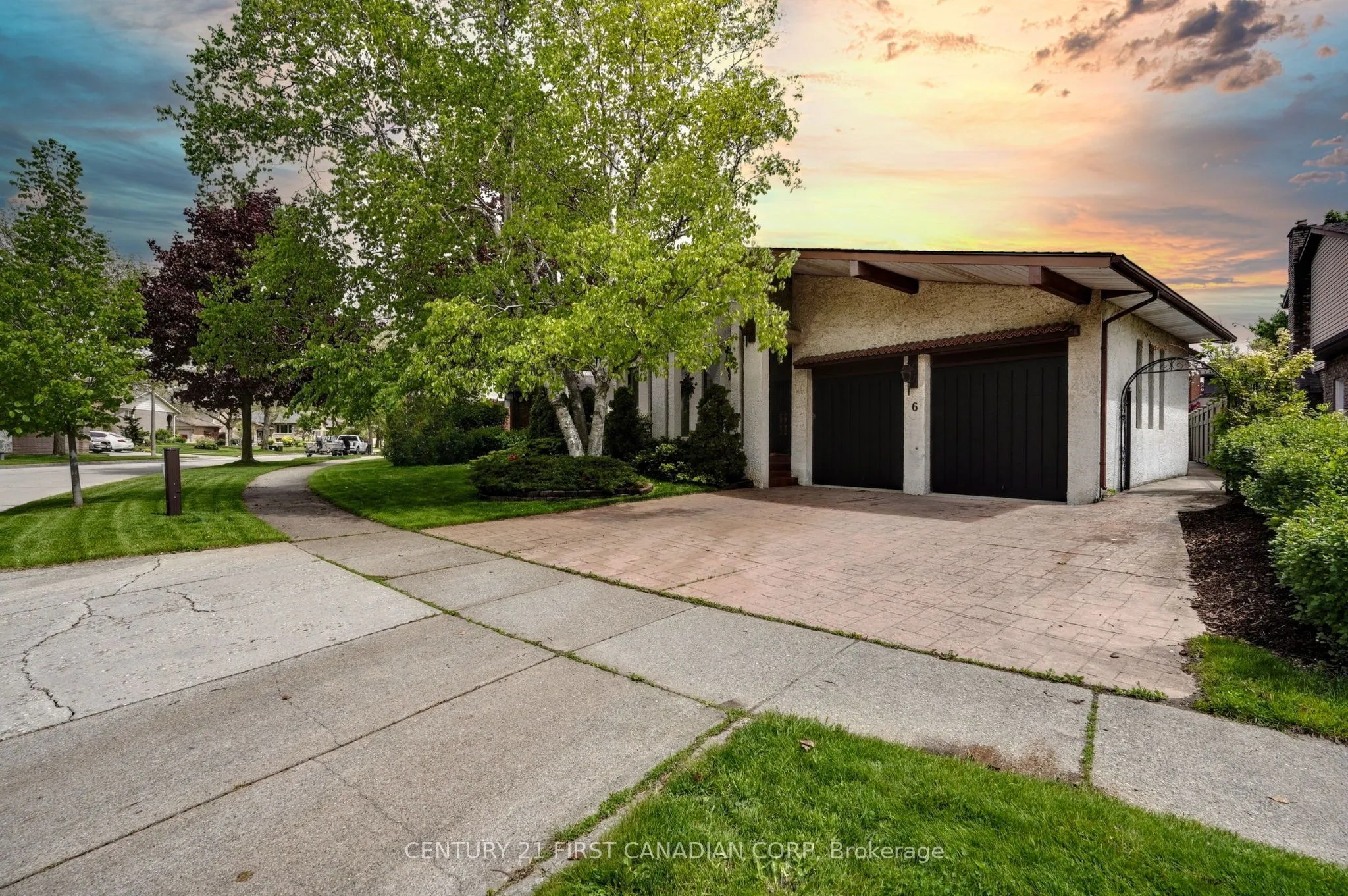 6 Audubon Street, ON L8J 1P7