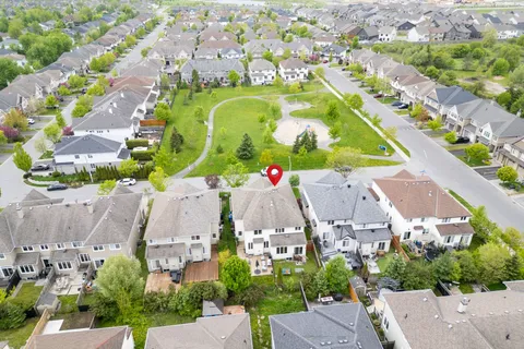 357 Widgeon Way, ON K1T 0G1