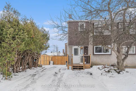 1432 Leigh Crescent, ON K1J 8E4