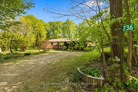 236 Raglan Street, ON N0C 1E0