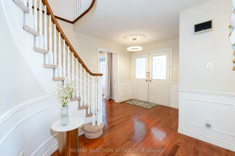 71 Chalfont Road, ON N6H 4Y5