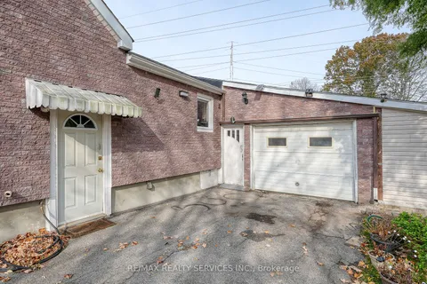 24 Norlan Avenue, ON N5W 5P1