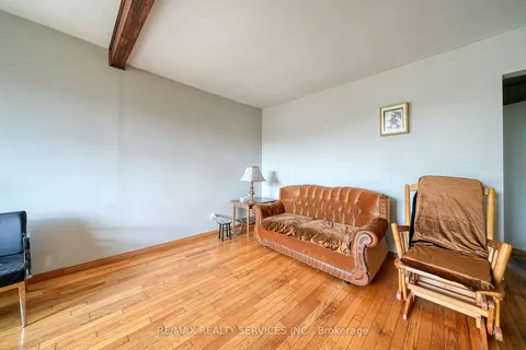 24 Norlan Avenue, ON N5W 5P1