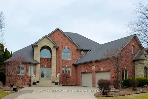 150 Seymour Crescent, ON N8N 4X9