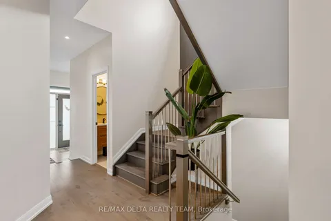 252 Aquarium Avenue, ON K4A 1L2