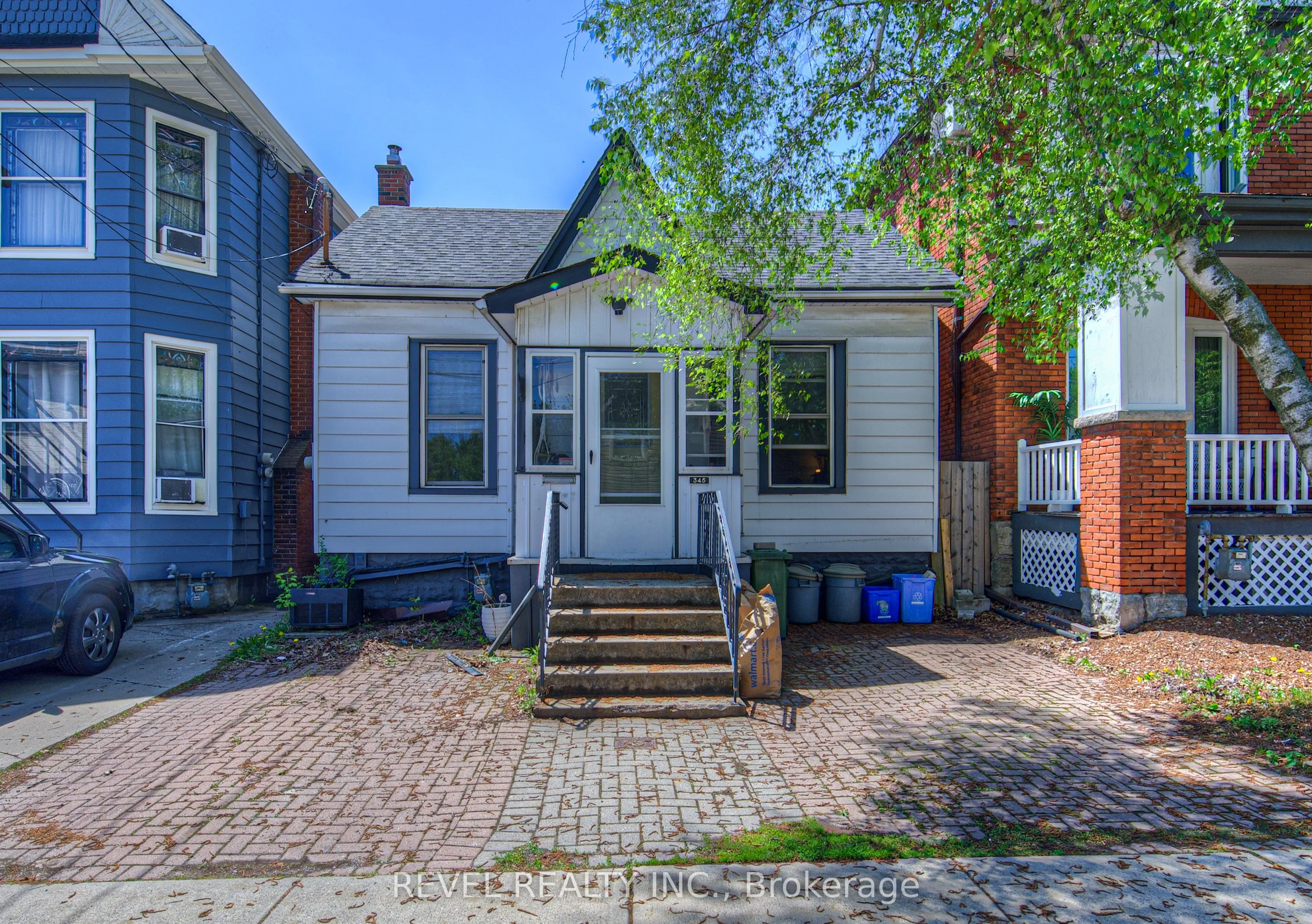 345 Hunter Street, ON L8P 1S6
