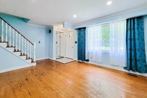 4433 Meadowvale Drive, ON L2E 5W8