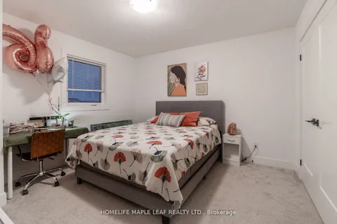 103 Middleton Avenue, ON N6L 1K3
