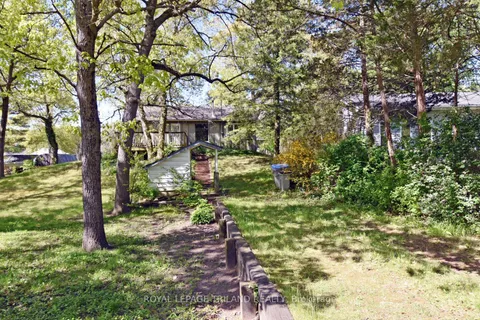 10111 Herbert Street, ON N0M 2L0