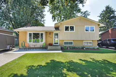 245 Chittick Crescent, ON N0L 1G3
