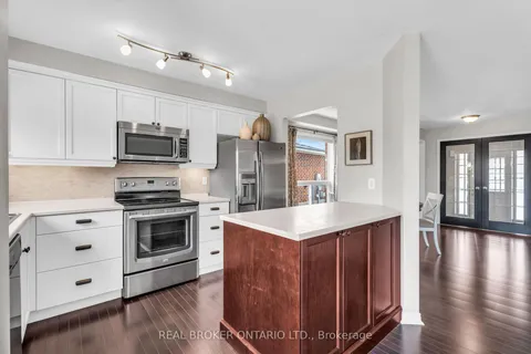 552 Simon Street, ON L9V 3P6