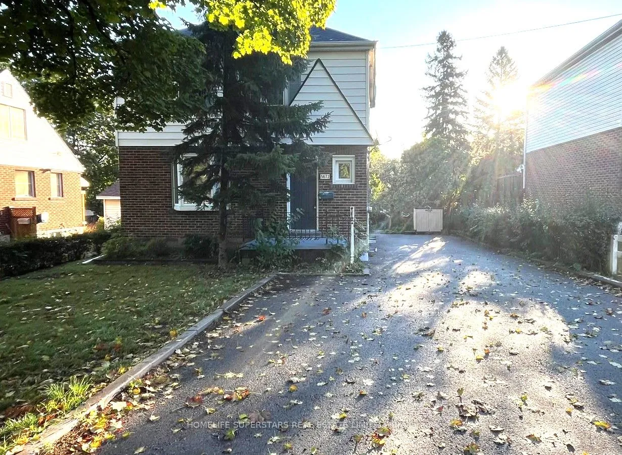 5672 Drummond Road, ON L2G 4L4
