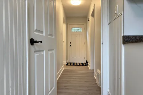 5672 Drummond Road, ON L2G 4L4