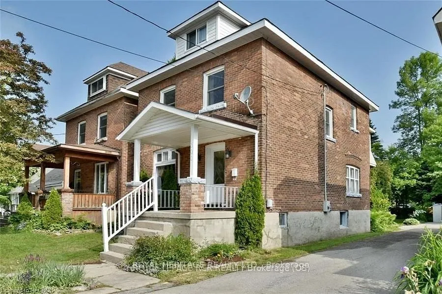 300 13th Street, ON N4K 3W6