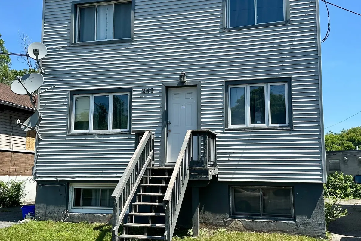 269 Ste Anne Street, ON K1L 7C3