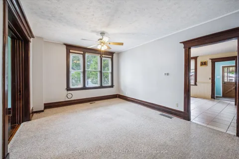 622 - 624 Dolph Street, ON N3H 2B4