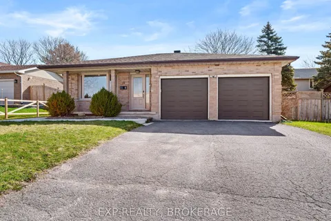 15 WINDFIELD Crescent, ON K7K 6G3