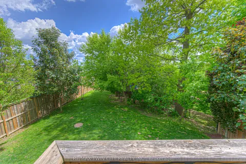 25 Howard Marshall Street, ON N0B 1E0