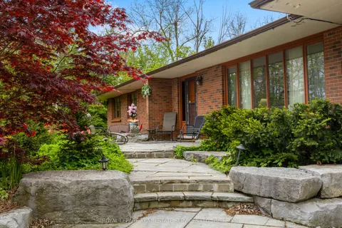 4711 Watson Road South Road, ON N0B 2J0