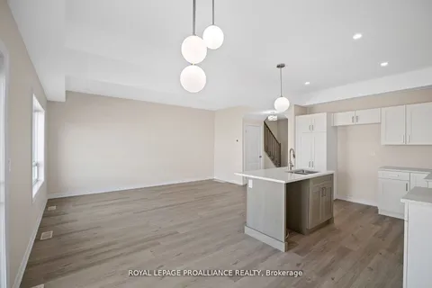 479 Hayward Street, ON K9A 3N5