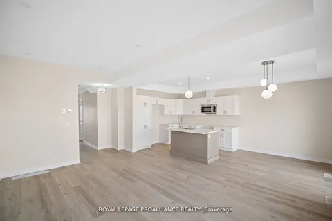 479 Hayward Street, ON K9A 3N5